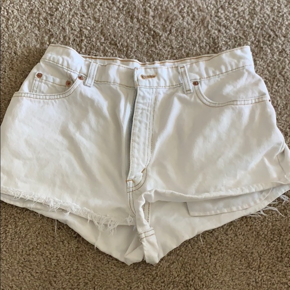 White jean shorts - Picture 1 of 4